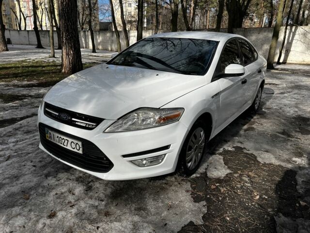 Білий Форд Мондео, об'ємом двигуна 1.6 л та пробігом 187 тис. км за 5600 $, фото 1 на Automoto.ua