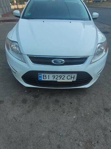 Белый Форд Мондео, объемом двигателя 1.6 л и пробегом 200 тыс. км за 6800 $, фото 1 на Automoto.ua