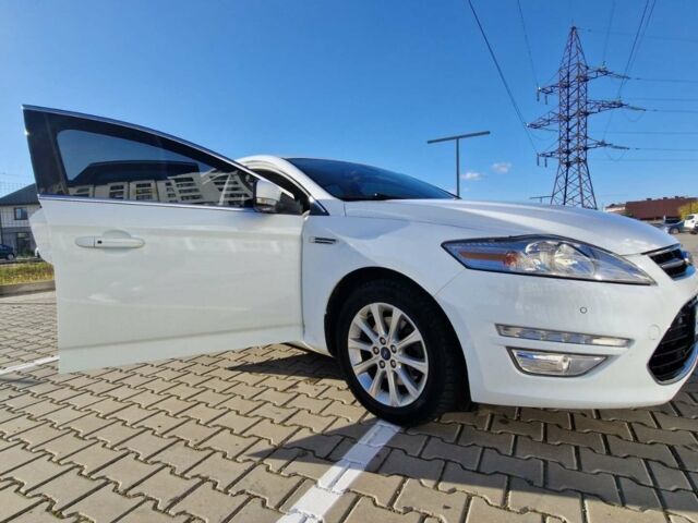 Белый Форд Мондео, объемом двигателя 1.6 л и пробегом 225 тыс. км за 14500 $, фото 1 на Automoto.ua