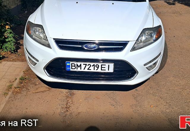 Белый Форд Мондео, объемом двигателя 2 л и пробегом 222 тыс. км за 6100 $, фото 1 на Automoto.ua