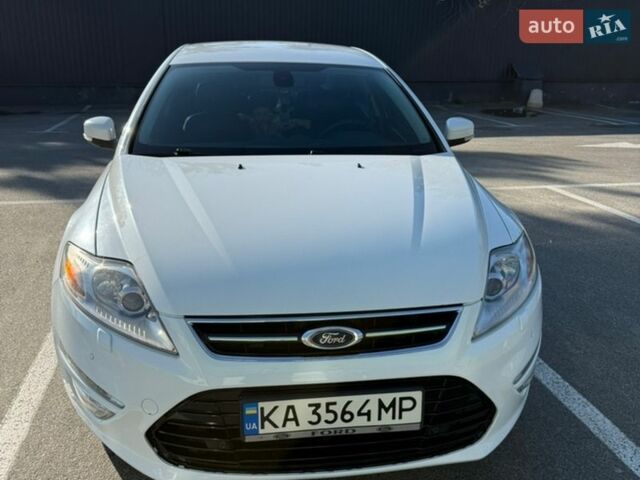 Білий Форд Мондео, об'ємом двигуна 2 л та пробігом 160 тис. км за 9900 $, фото 1 на Automoto.ua