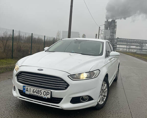Белый Форд Мондео, объемом двигателя 1.5 л и пробегом 219 тыс. км за 9250 $, фото 1 на Automoto.ua