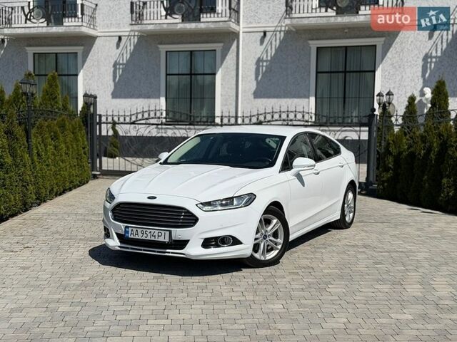 Белый Форд Мондео, объемом двигателя 2 л и пробегом 83 тыс. км за 13950 $, фото 1 на Automoto.ua