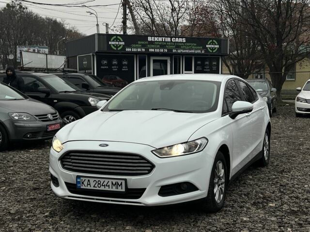 Белый Форд Мондео, объемом двигателя 1.5 л и пробегом 176 тыс. км за 9999 $, фото 1 на Automoto.ua