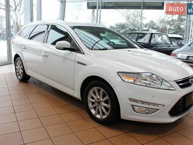 Белый Форд Мондео, объемом двигателя 2.2 л и пробегом 212 тыс. км за 8800 $, фото 1 на Automoto.ua