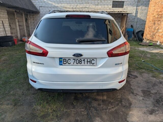 Білий Форд Мондео, об'ємом двигуна 1.6 л та пробігом 325 тис. км за 6400 $, фото 1 на Automoto.ua