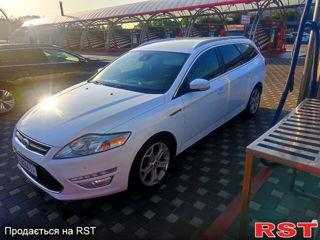 Білий Форд Мондео, об'ємом двигуна 2 л та пробігом 240 тис. км за 8900 $, фото 1 на Automoto.ua