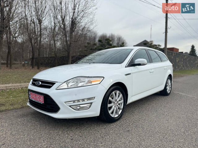Белый Форд Мондео, объемом двигателя 2.2 л и пробегом 317 тыс. км за 8800 $, фото 1 на Automoto.ua