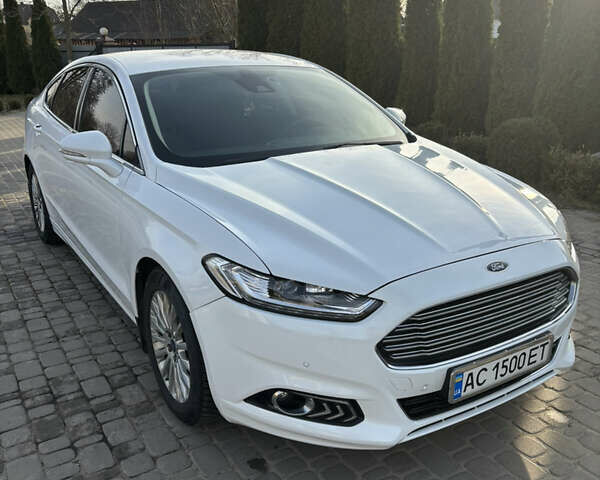 Белый Форд Мондео, объемом двигателя 2 л и пробегом 225 тыс. км за 13500 $, фото 1 на Automoto.ua