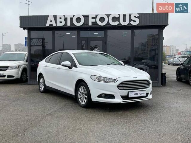 Форд Мондео 2017 в Киеве на Automoto.ua Белый Форд Мондео, объемом двигателя 1.5 л и пробегом 174 тыс. км за 12490 $, фото 1 на Automoto.ua
