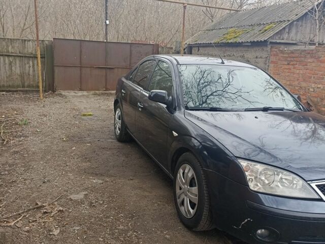 Чорний Форд Мондео, об'ємом двигуна 2 л та пробігом 215 тис. км за 2999 $, фото 1 на Automoto.ua