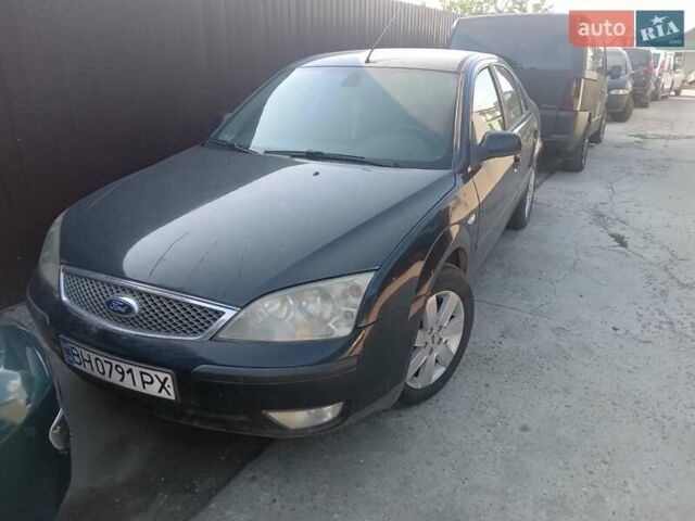 Черный Форд Мондео, объемом двигателя 2 л и пробегом 297 тыс. км за 4000 $, фото 1 на Automoto.ua