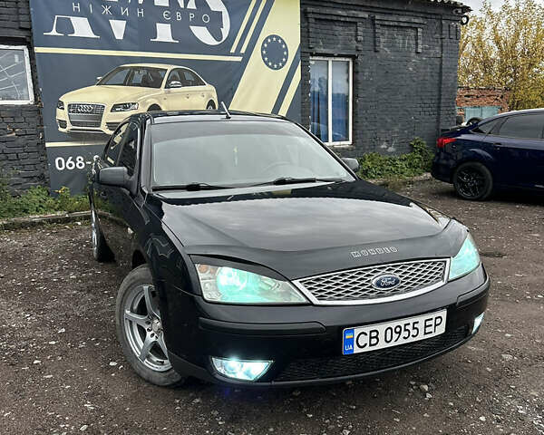 Черный Форд Мондео, объемом двигателя 1.8 л и пробегом 313 тыс. км за 5200 $, фото 1 на Automoto.ua