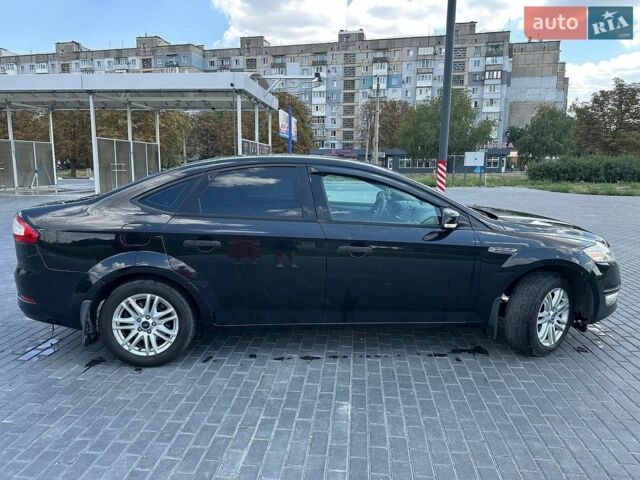 Чорний Форд Мондео, об'ємом двигуна 1.6 л та пробігом 170 тис. км за 7300 $, фото 1 на Automoto.ua