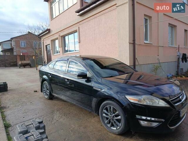 Чорний Форд Мондео, об'ємом двигуна 2.26 л та пробігом 233 тис. км за 7950 $, фото 1 на Automoto.ua