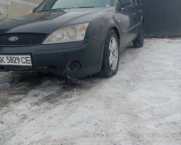 Чорний Форд Мондео, об'ємом двигуна 2 л та пробігом 490 тис. км за 2450 $, фото 1 на Automoto.ua