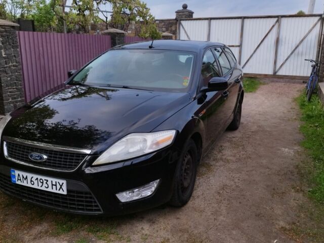 Черный Форд Мондео, объемом двигателя 1.6 л и пробегом 288 тыс. км за 6000 $, фото 1 на Automoto.ua