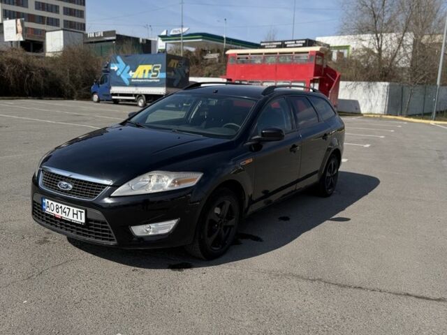 Черный Форд Мондео, объемом двигателя 2 л и пробегом 300 тыс. км за 5700 $, фото 1 на Automoto.ua
