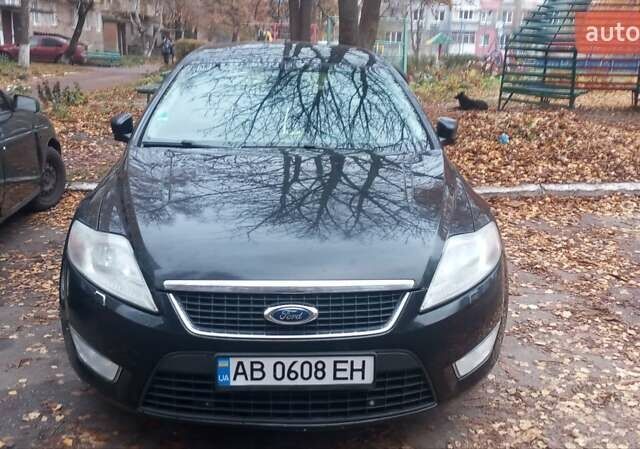 Черный Форд Мондео, объемом двигателя 1.8 л и пробегом 312 тыс. км за 5800 $, фото 1 на Automoto.ua