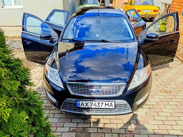 Черный Форд Мондео, объемом двигателя 2 л и пробегом 289 тыс. км за 7100 $, фото 1 на Automoto.ua