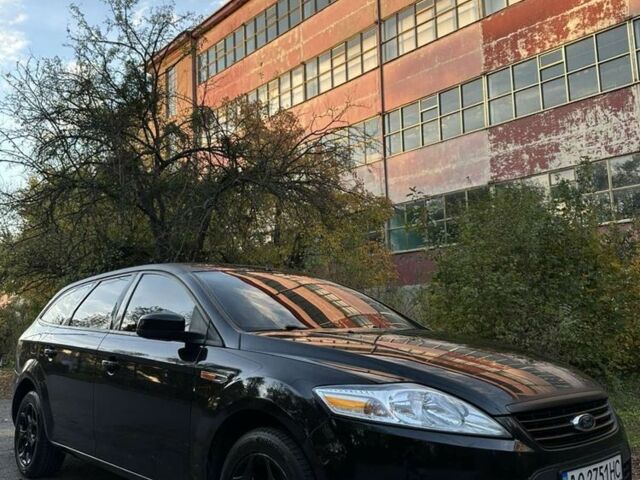 Черный Форд Мондео, объемом двигателя 2 л и пробегом 380 тыс. км за 5300 $, фото 1 на Automoto.ua