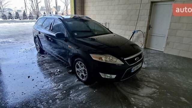 Черный Форд Мондео, объемом двигателя 2 л и пробегом 365 тыс. км за 6300 $, фото 1 на Automoto.ua