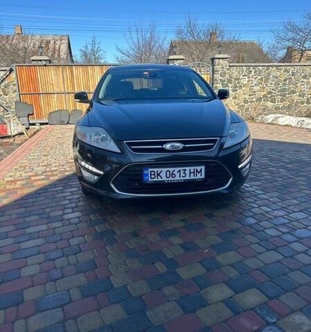 Черный Форд Мондео, объемом двигателя 2 л и пробегом 256 тыс. км за 7400 $, фото 1 на Automoto.ua
