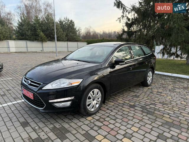 Чорний Форд Мондео, об'ємом двигуна 2 л та пробігом 245 тис. км за 7300 $, фото 1 на Automoto.ua