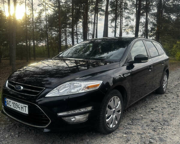 Черный Форд Мондео, объемом двигателя 2 л и пробегом 300 тыс. км за 7100 $, фото 1 на Automoto.ua