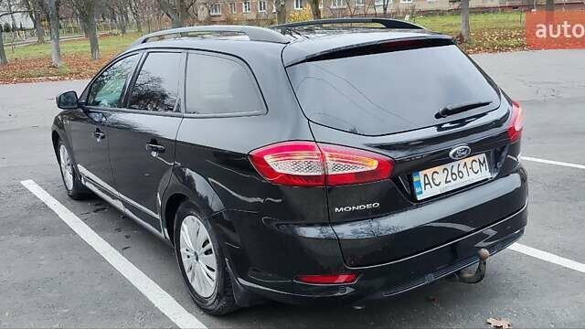 Чорний Форд Мондео, об'ємом двигуна 1.6 л та пробігом 277 тис. км за 8200 $, фото 1 на Automoto.ua