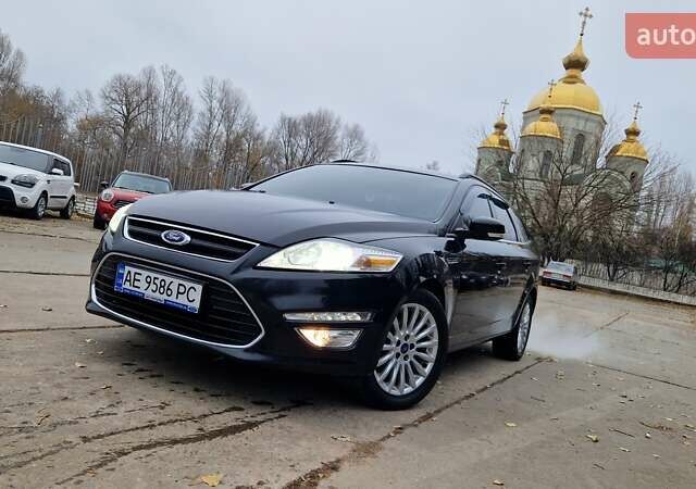 Черный Форд Мондео, объемом двигателя 2 л и пробегом 180 тыс. км за 8000 $, фото 1 на Automoto.ua