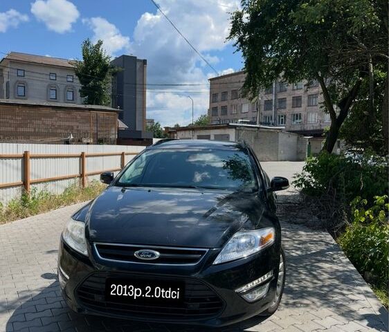 Чорний Форд Мондео, об'ємом двигуна 2 л та пробігом 323 тис. км за 3851 $, фото 1 на Automoto.ua