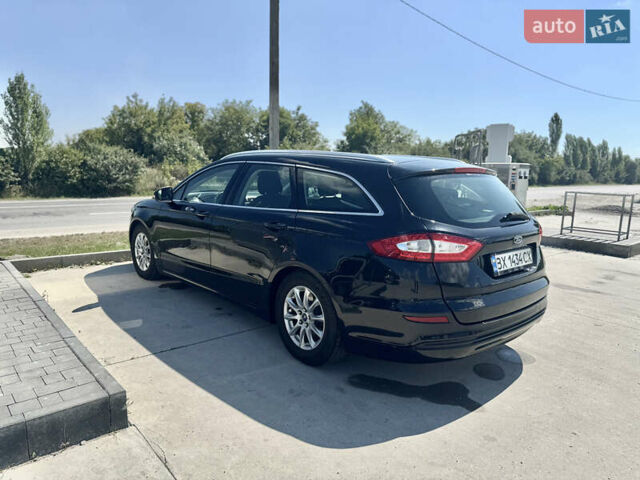 Черный Форд Мондео, объемом двигателя 1.56 л и пробегом 252 тыс. км за 11000 $, фото 1 на Automoto.ua