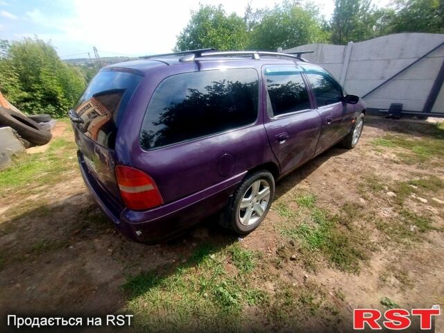 Фиолетовый Форд Мондео, объемом двигателя 2 л и пробегом 232 тыс. км за 1900 $, фото 1 на Automoto.ua