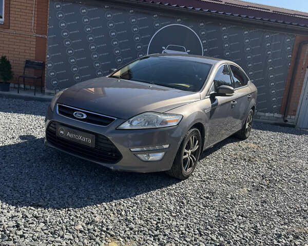 Коричневий Форд Мондео, об'ємом двигуна 2 л та пробігом 285 тис. км за 10500 $, фото 1 на Automoto.ua