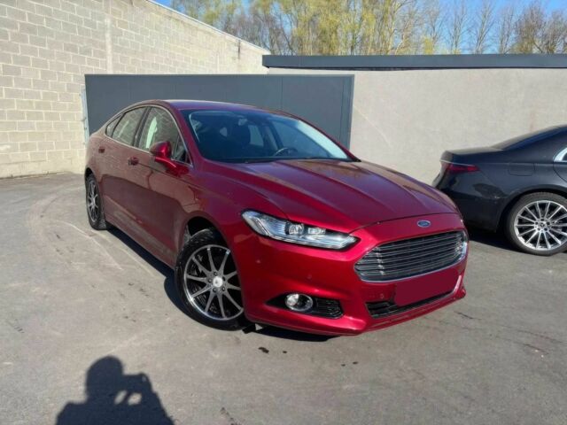 Красный Форд Мондео, объемом двигателя 1.5 л и пробегом 71 тыс. км за 6000 $, фото 1 на Automoto.ua