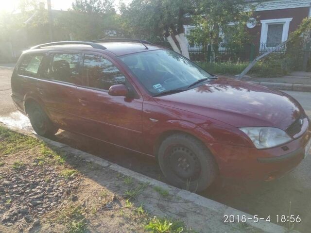 Красный Форд Мондео, объемом двигателя 2 л и пробегом 295 тыс. км за 3000 $, фото 1 на Automoto.ua
