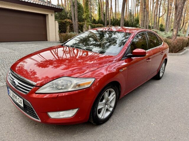 Форд Мондео 2008 в Днепре (Днепропетровске) на Automoto.ua Красный Форд Мондео, объемом двигателя 2 л и пробегом 307 тыс. км за 6700 $, фото 1 на Automoto.ua