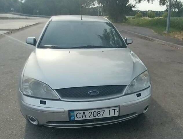 Форд Мондео, объемом двигателя 2 л и пробегом 300 тыс. км за 4000 $, фото 1 на Automoto.ua