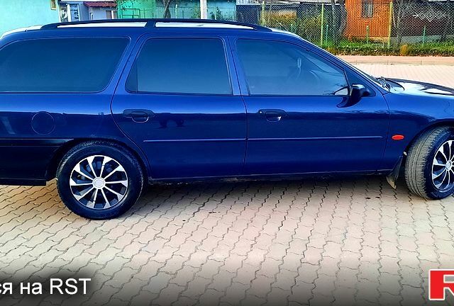 Форд Мондео, объемом двигателя 18 л и пробегом 280 тыс. км за 2700 $, фото 1 на Automoto.ua