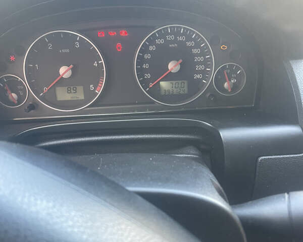 Форд Мондео, объемом двигателя 2 л и пробегом 300 тыс. км за 1550 $, фото 1 на Automoto.ua