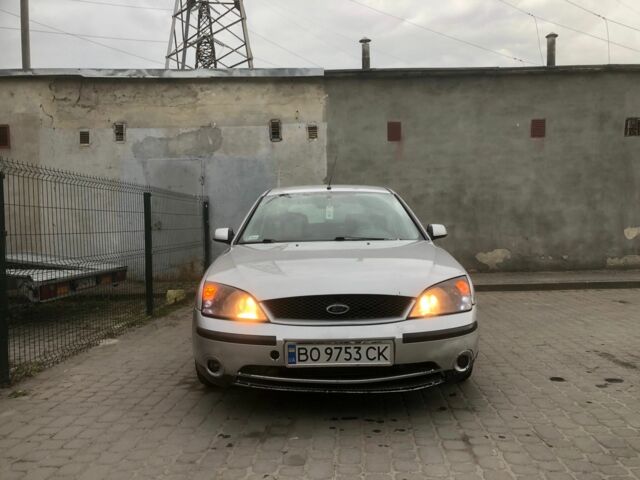 Сірий Форд Мондео, об'ємом двигуна 2 л та пробігом 415 тис. км за 2350 $, фото 1 на Automoto.ua