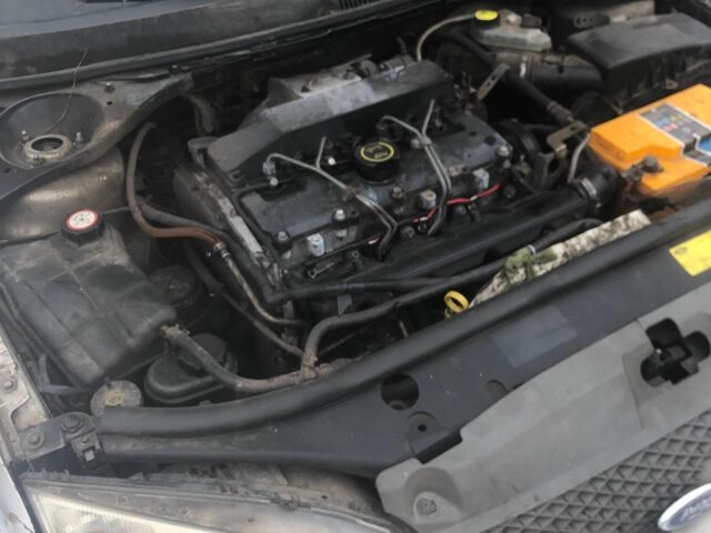 Серый Форд Мондео, объемом двигателя 2 л и пробегом 345 тыс. км за 1300 $, фото 1 на Automoto.ua