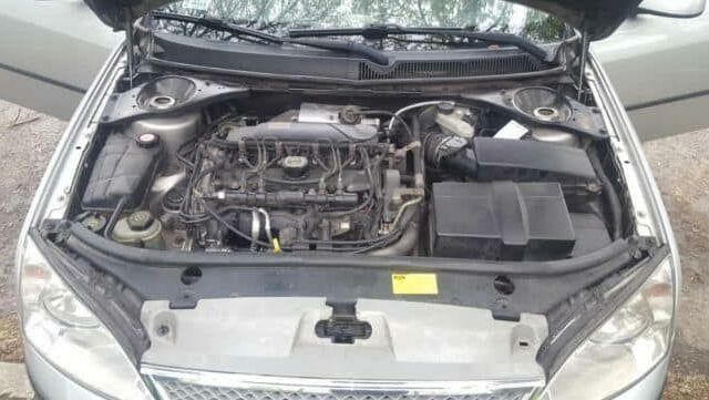 Сірий Форд Мондео, об'ємом двигуна 2 л та пробігом 290 тис. км за 2200 $, фото 1 на Automoto.ua