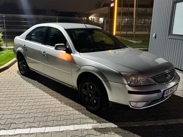 Серый Форд Мондео, объемом двигателя 1.8 л и пробегом 298 тыс. км за 4000 $, фото 1 на Automoto.ua