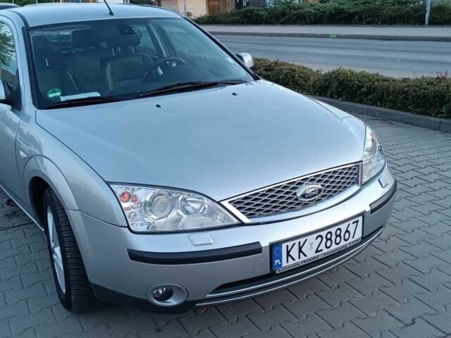 Серый Форд Мондео, объемом двигателя 2.5 л и пробегом 74 тыс. км за 4072 $, фото 1 на Automoto.ua