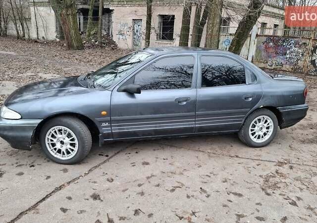 Серый Форд Мондео, объемом двигателя 2 л и пробегом 250 тыс. км за 1500 $, фото 1 на Automoto.ua