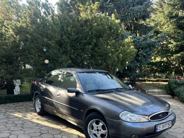 Серый Форд Мондео, объемом двигателя 2 л и пробегом 150 тыс. км за 1250 $, фото 1 на Automoto.ua