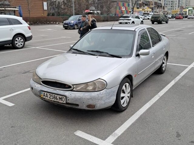 Серый Форд Мондео, объемом двигателя 2.5 л и пробегом 193 тыс. км за 1500 $, фото 1 на Automoto.ua