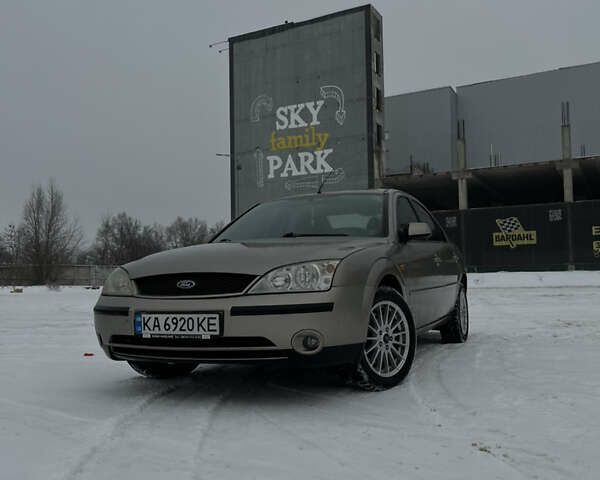 Серый Форд Мондео, объемом двигателя 1.8 л и пробегом 219 тыс. км за 3300 $, фото 1 на Automoto.ua